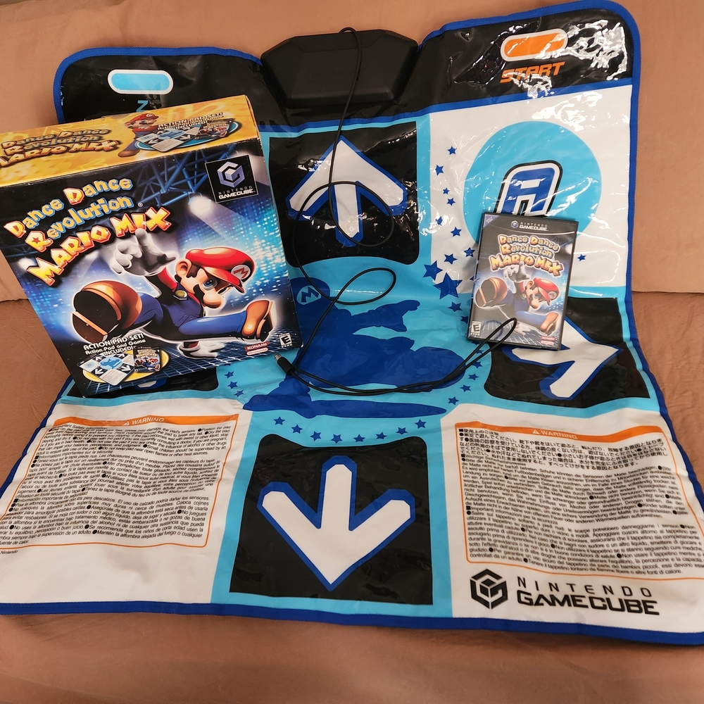 Nintendo GameCube Dance Dance Revolution Mario Mix Complete!